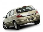 Holden Astra 5-Door 2005 года